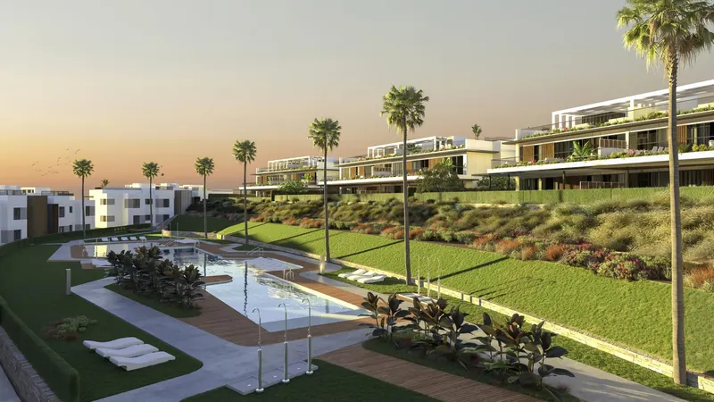 GATED FRONT LINE GOLF DEVELOPMENT
