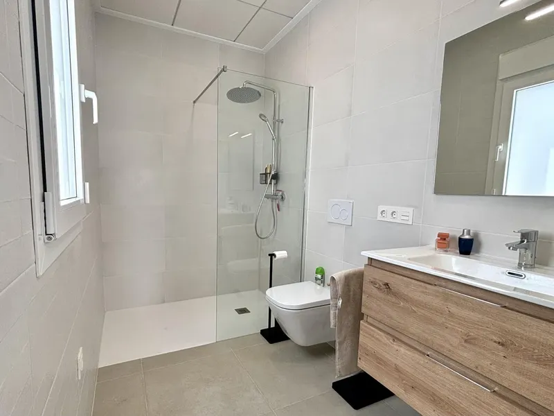 NEW BUILD VILLAS IN ROJALES