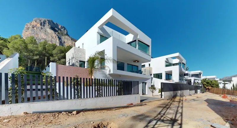 New Build Luxury Villas in Polop with Stunning Views