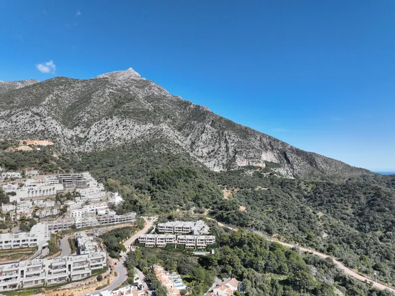 Nowe apartamenty w otoczeniu natury w Istán niedaleko Marbelli