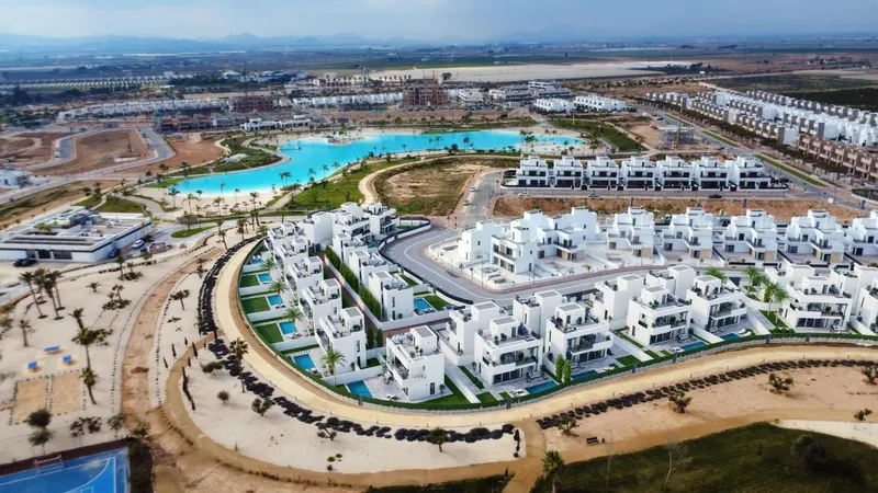 New Build Luxury Villas in Santa Rosalía Lake and Life Resort
