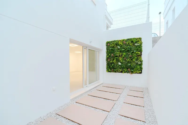 New Build Villas Near La Serena Golf and the Beach in Los Alcázares