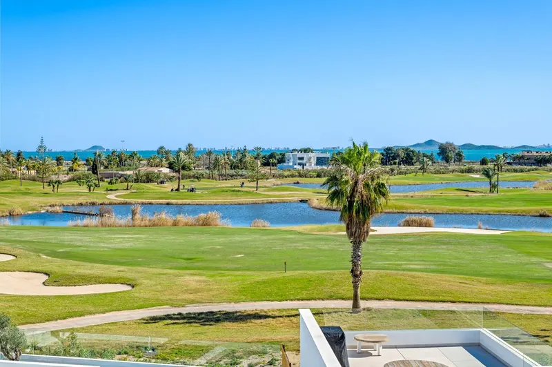 Complejo residencial de nueva construcción en Los Alcázares
