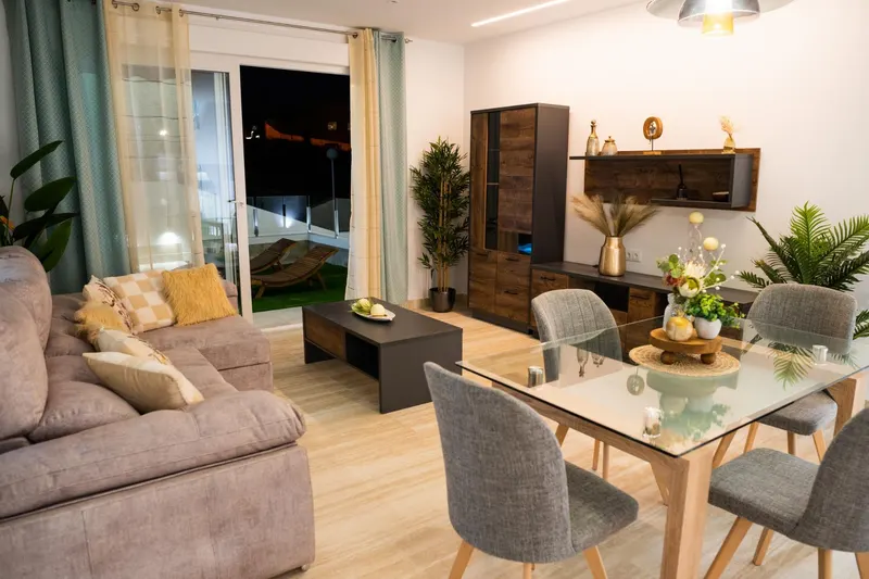 BEAUTIFUL BIG VILLA WITH VIEWS TO THE GOLF COURSE "LA MARQUESA"!