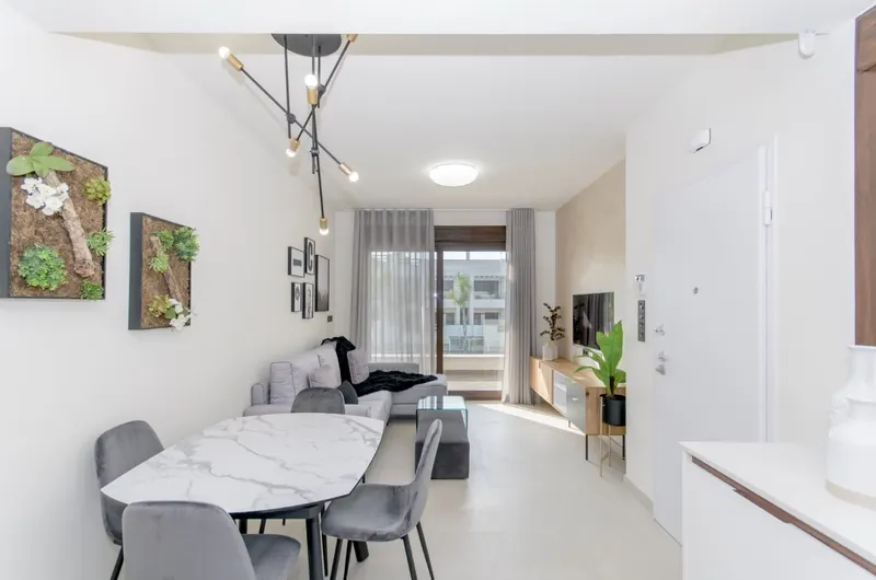 RESIDENCIAL DE OBRA NUEVA DE BUNGALOWS EN LOS BALCONES, TORREVIEJA
