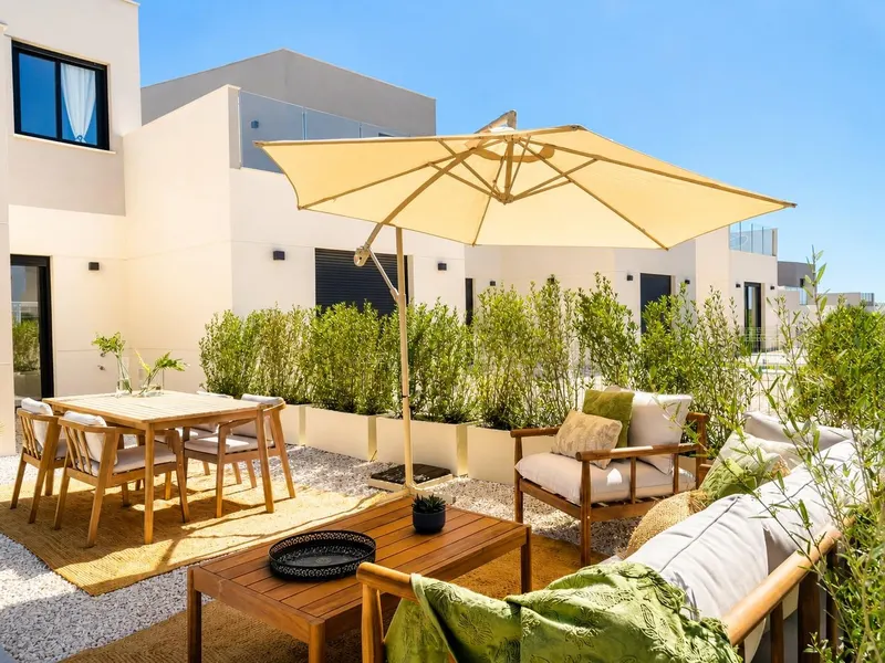 New Build Key Ready Townhouses and Semi Detached Villas in Altaona Golf Resort Murcia