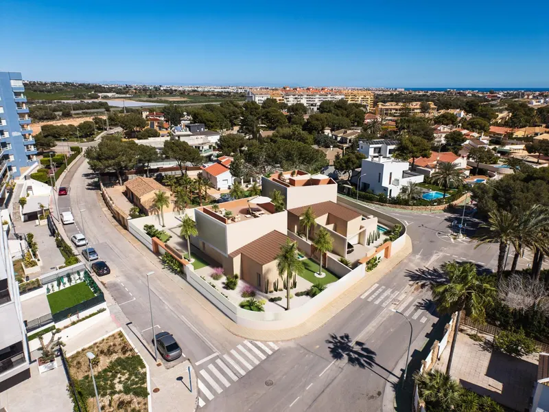 Villas de lujo de nueva construcción con vistas al mar en Dehesa de Campoamor, Costa Blanca Sur