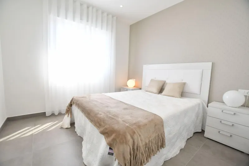 Bungalows de Obra Nueva en San Miguel de Salinas – Naturaleza, Golf y Confort