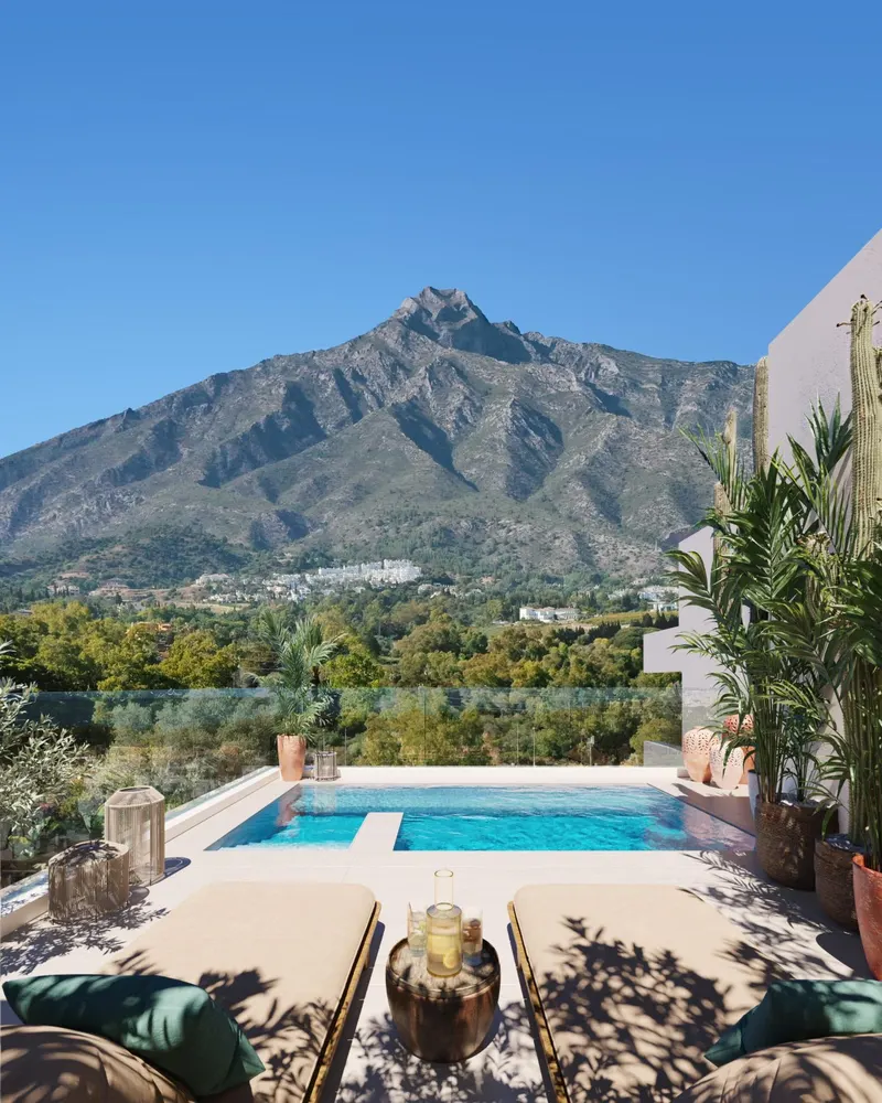 LUXURY HOMES ON MARBELLA'S GOLDEN MILE