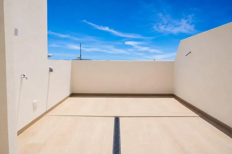 Modern Townhouses in Dolores with comunal pool