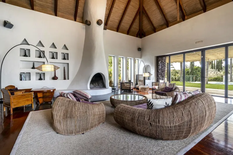 Exclusive New Build Villas in Estepona next to El Campanario Golf