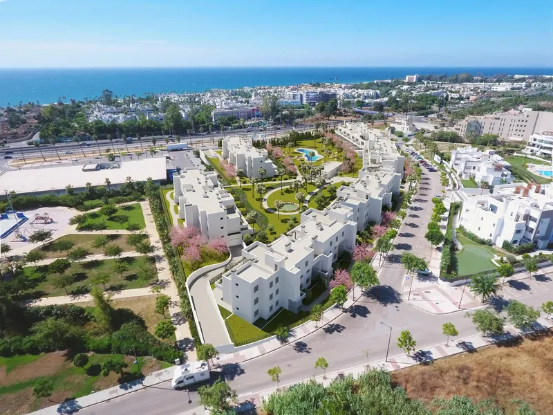 COMPLEJO RESIDENCIAL DE OBRA NUEVA CERCA DE ESTEPONA