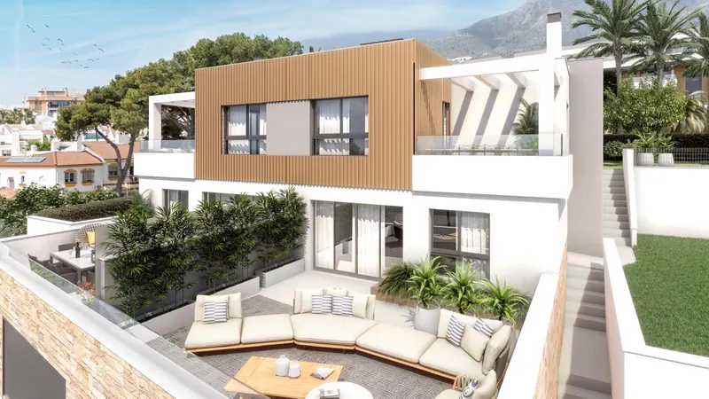 PRIVILEGED ENCLAVE WITH EXCELLENT VIEWS