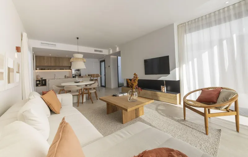 Nowe wille w Altaona Golf Resort w Murcji z prywatnym basenem i widokiem na góry