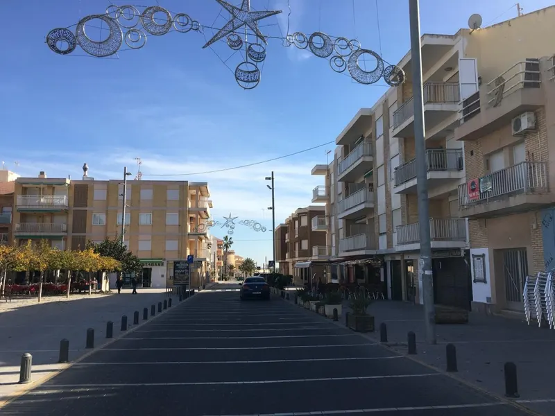 4 VILLAS PAREADAS DE OBRA NUEVA EN PILAR DE LA HORADADA