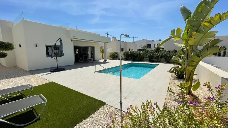 Modern New Build Villas for Sale in Rafal: Costa Blanca Living with Style and Comfort