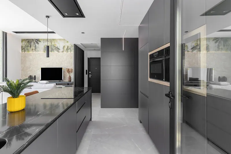 Chalets de obra nueva de una planta con piscina privada en Torrevieja
