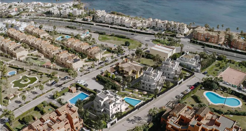 NEW BUILD RESIDENTIAL COMPLEX NEAR ESTEPONA
