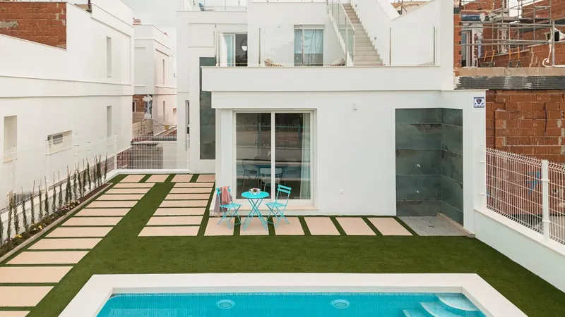New Build Villas Near La Serena Golf and the Beach in Los Alcázares