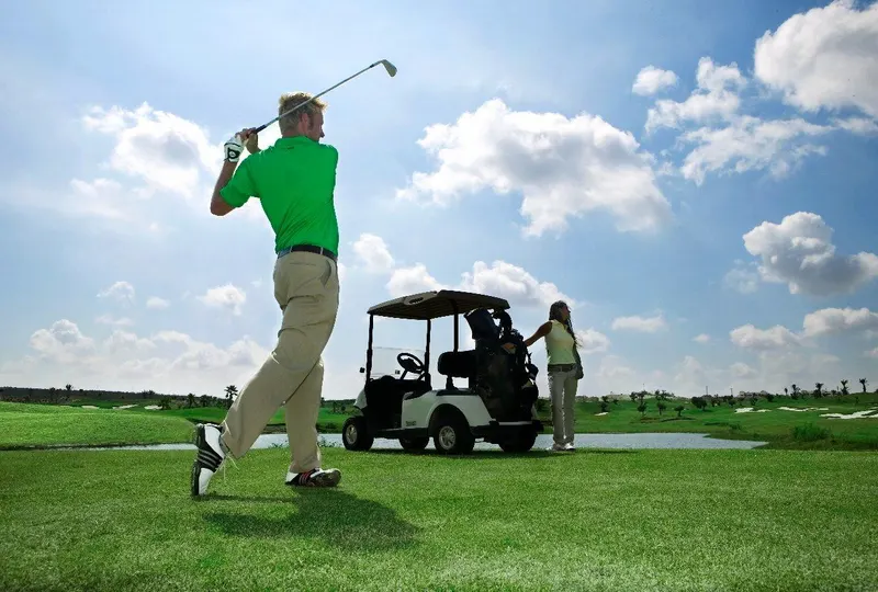 Nowe wille w ośrodku golfowym Vistabella – Orihuela