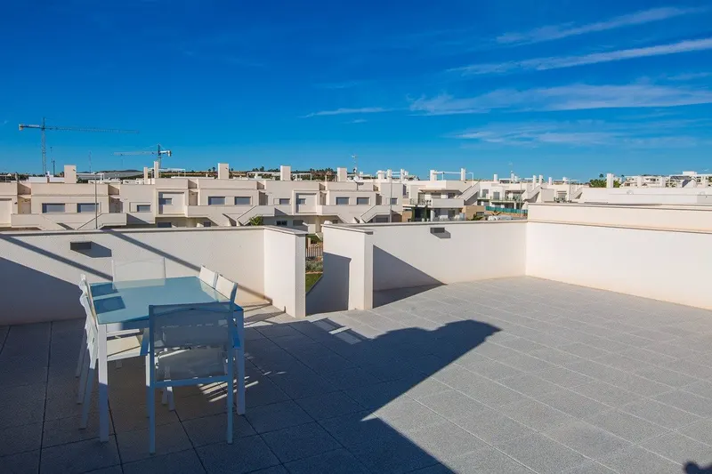 NOWY BUDYNEK MIESZKALNY NA BUNGALOW APARTAMENTY W VISTABELLA