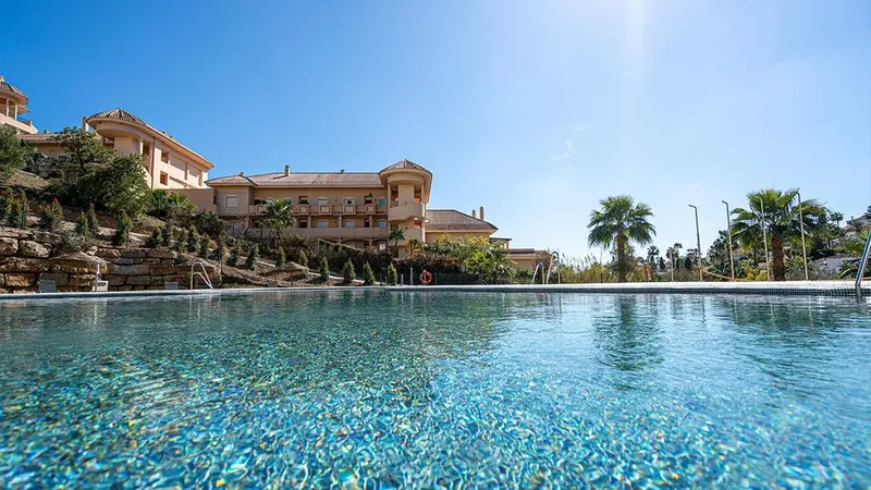 Ekskluzywna nowa inwestycja mieszkaniowa w Nueva Andalucía, Marbella