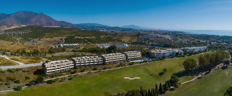 NEW BUILD RESIDENTIAL COMPLEX AT ESTEPONA GOLF