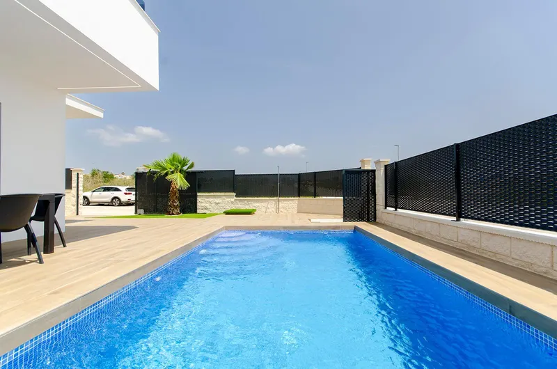 Villas adosadas de lujo de nueva construcción en Vistabella Golf Resort