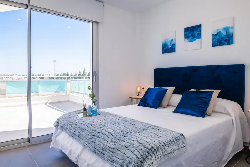 VILLAS DE OBRA NUEVA EN LOS ALCAZARES