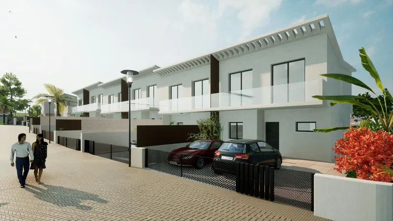 EXCLUSIVE VILLA COMPLEX BETWEEN FUENGIROLA AND MARBELLA