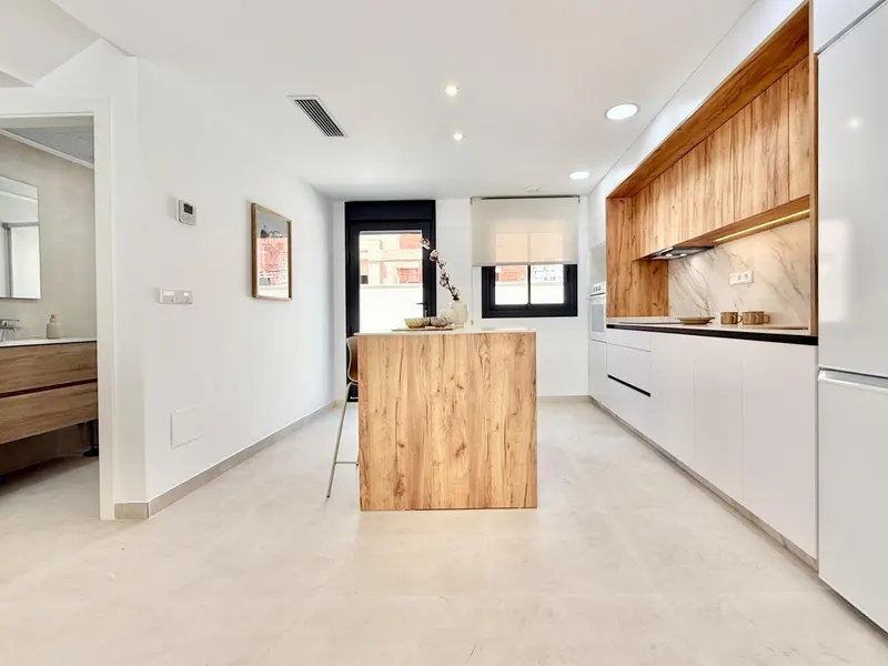 New Build Townhouses for Sale in Cox – 44 Modern Homes with Great Amenities