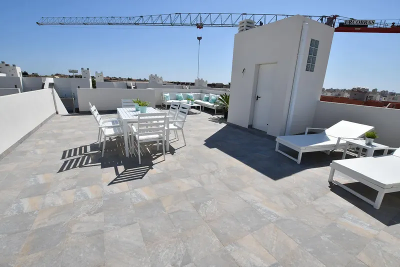 Bungalows de Obra Nueva en San Miguel de Salinas – Naturaleza, Golf y Confort