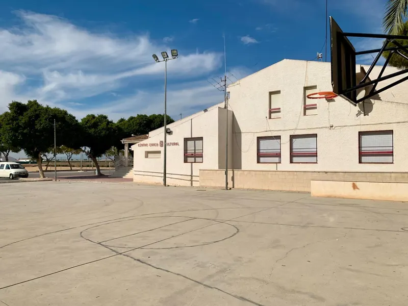 VILLA DE OBRA NUEVA EN LOS ALCAZARES