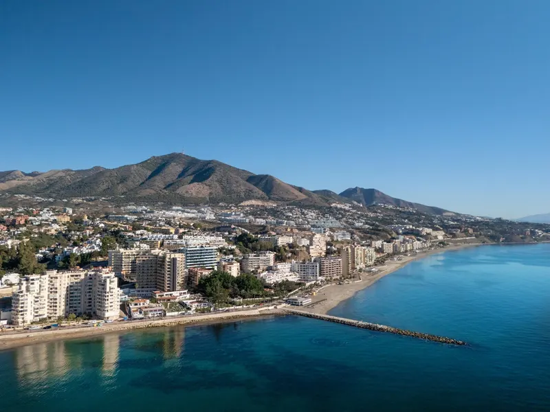 Ekskluzywne apartamenty i penthouse'y z widokiem na morze w Fuengirola