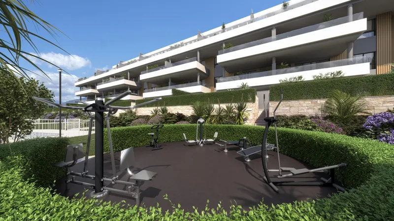 PRIVILEGED ENCLAVE WITH EXCELLENT VIEWS