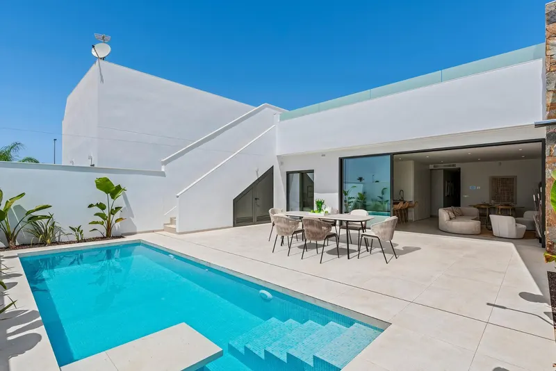 New Build Villas Near Serena Golf in Los Alcazares