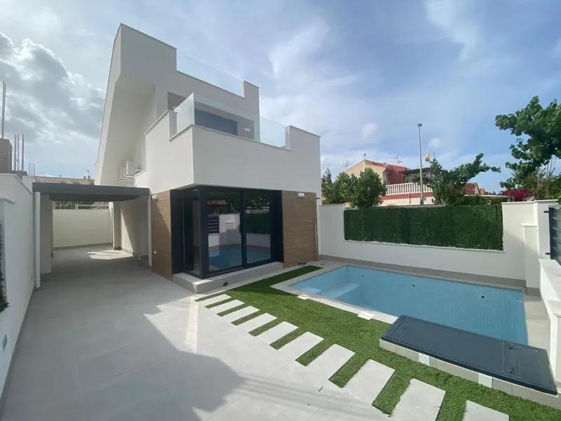 Newly Built Villas with Private Pool in Los Alcázares, Costa Cálida