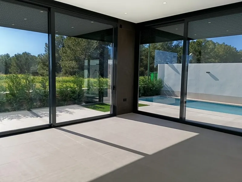 NEW BUILD VILLAS IN PILAR DE LA HORADADA ON THE GOLF COURSE