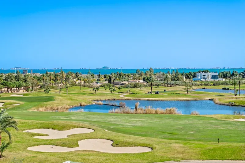 Complejo residencial de nueva construcción en Los Alcázares