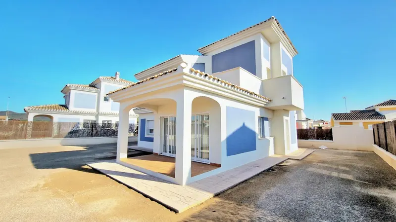 Villas de nueva construcción en amplias parcelas de más de 500 m² en Lorca