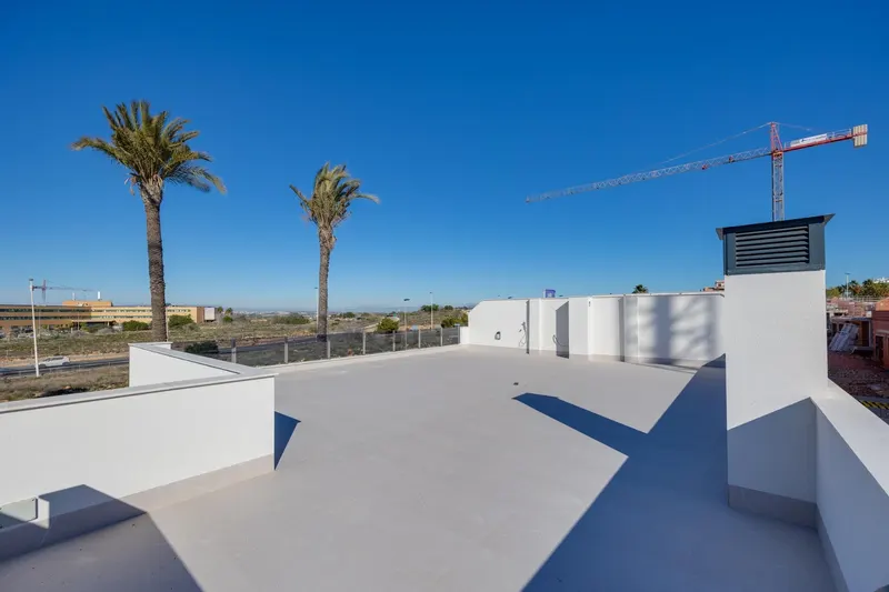 Nueva Promoción de villas en Torrevieja, a 2 km del Mar