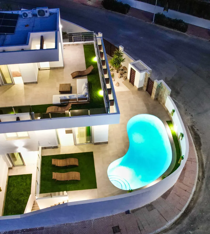 BEAUTIFUL BIG VILLA WITH VIEWS TO THE GOLF COURSE "LA MARQUESA"!
