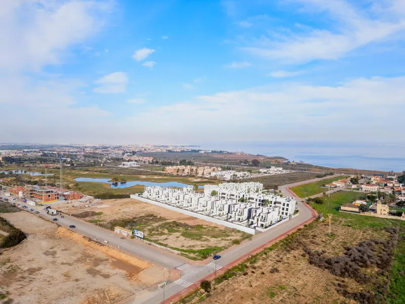 New Build Resort Apartments at La Serena Golf-Los Alcazares Near the Beach